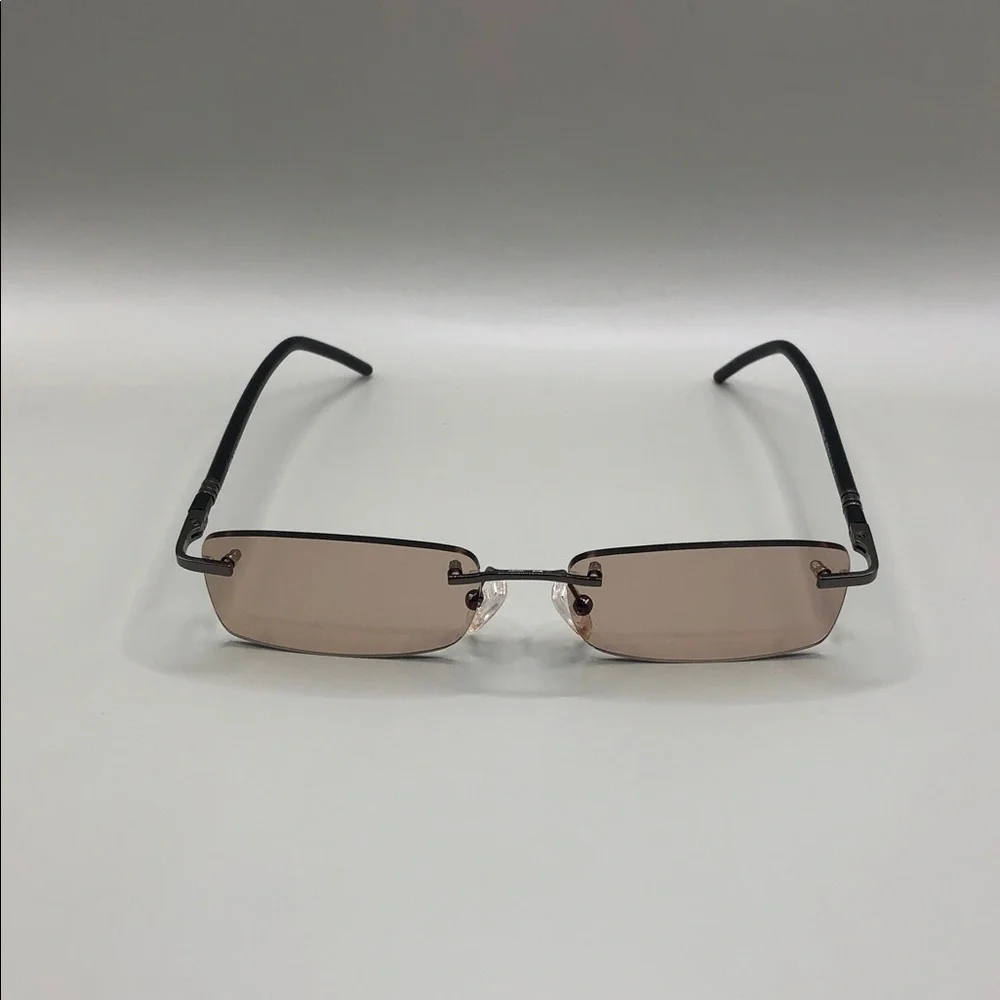 YesGlasses YesLook Black Metal Rectangle Rimless Tinted Sleek Sunglasses Mast